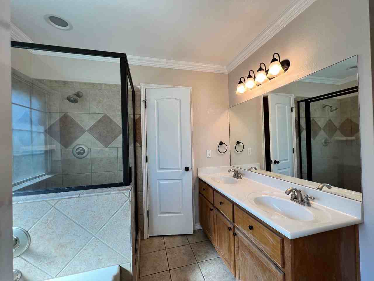 6303 Raindance Dr - Photo 5 of 16