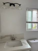 featured image of 980 W Bishop St