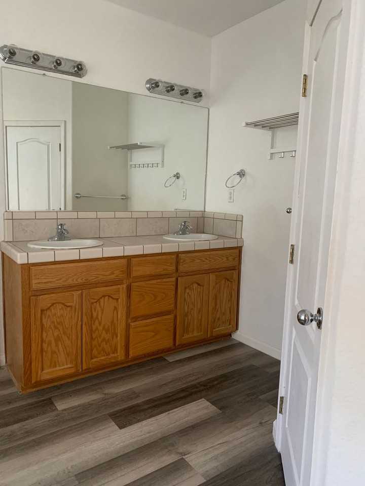 4331 W Elowin Ave - Photo 7 of 20