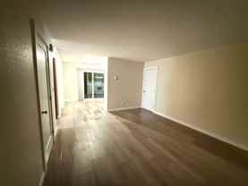 1860 Myrtle St - Photo 1 of 1