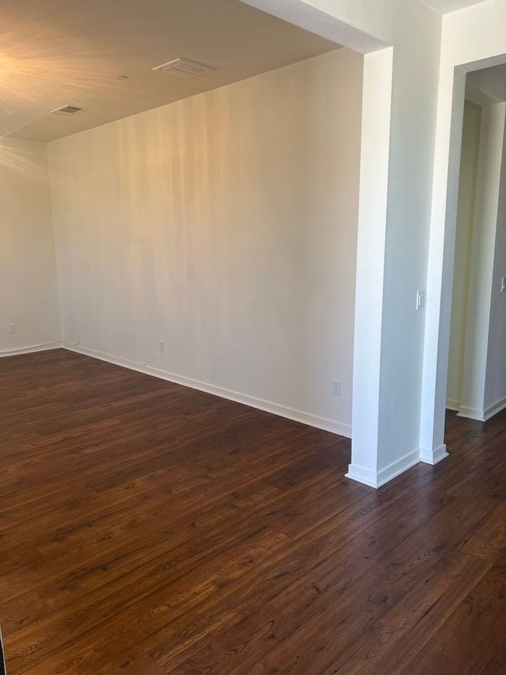 45059 Marbella St - Photo 5 of 32