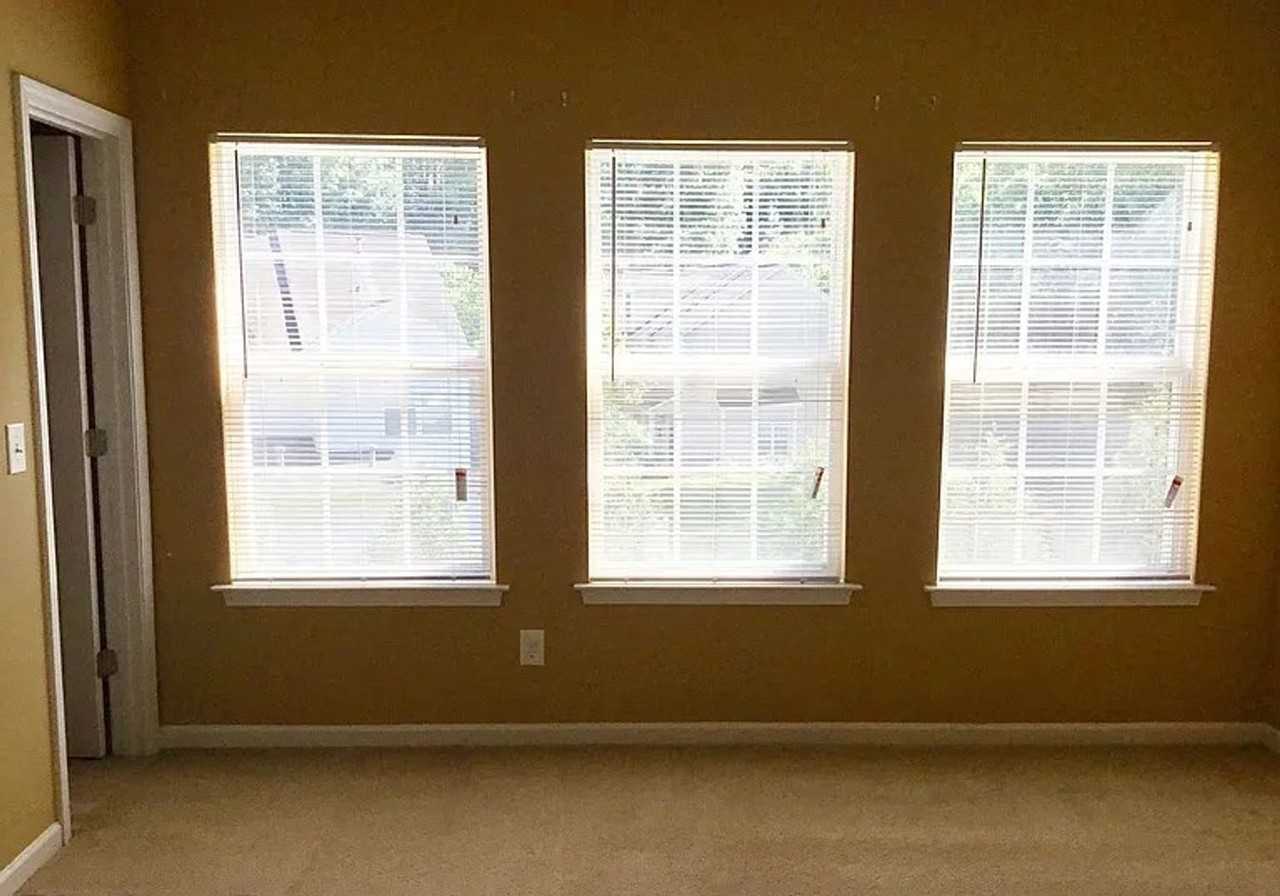 223 Township Dr - Photo 4 of 7