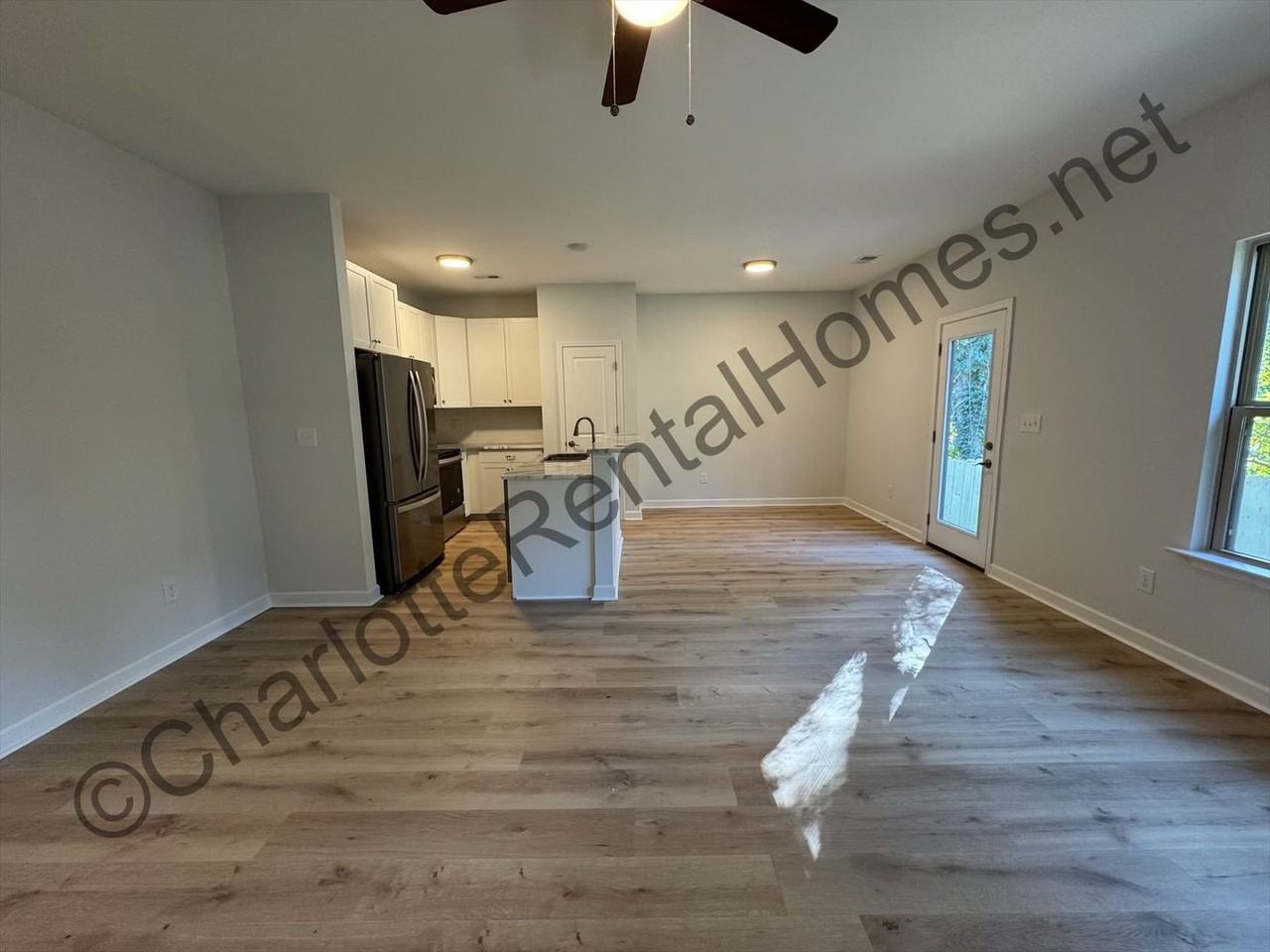 505 Norment Ave - Photo 7 of 13