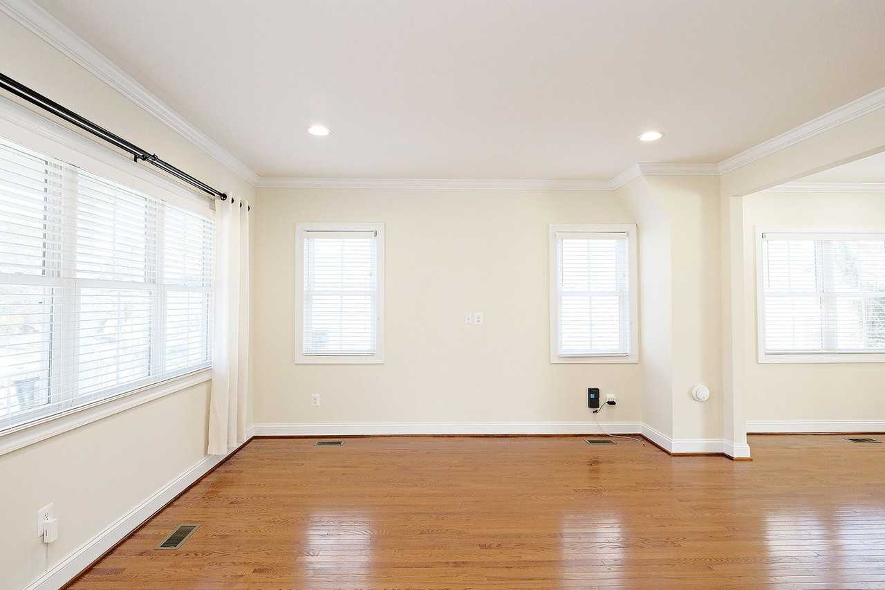 202 Lankford Ave - Photo 2 of 21