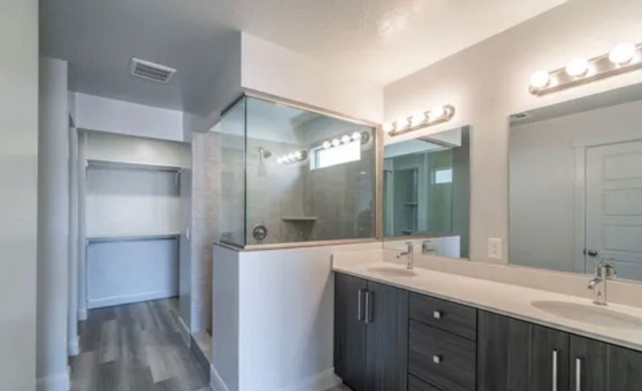 3183 E Sky Rim Way - Photo 4 of 14