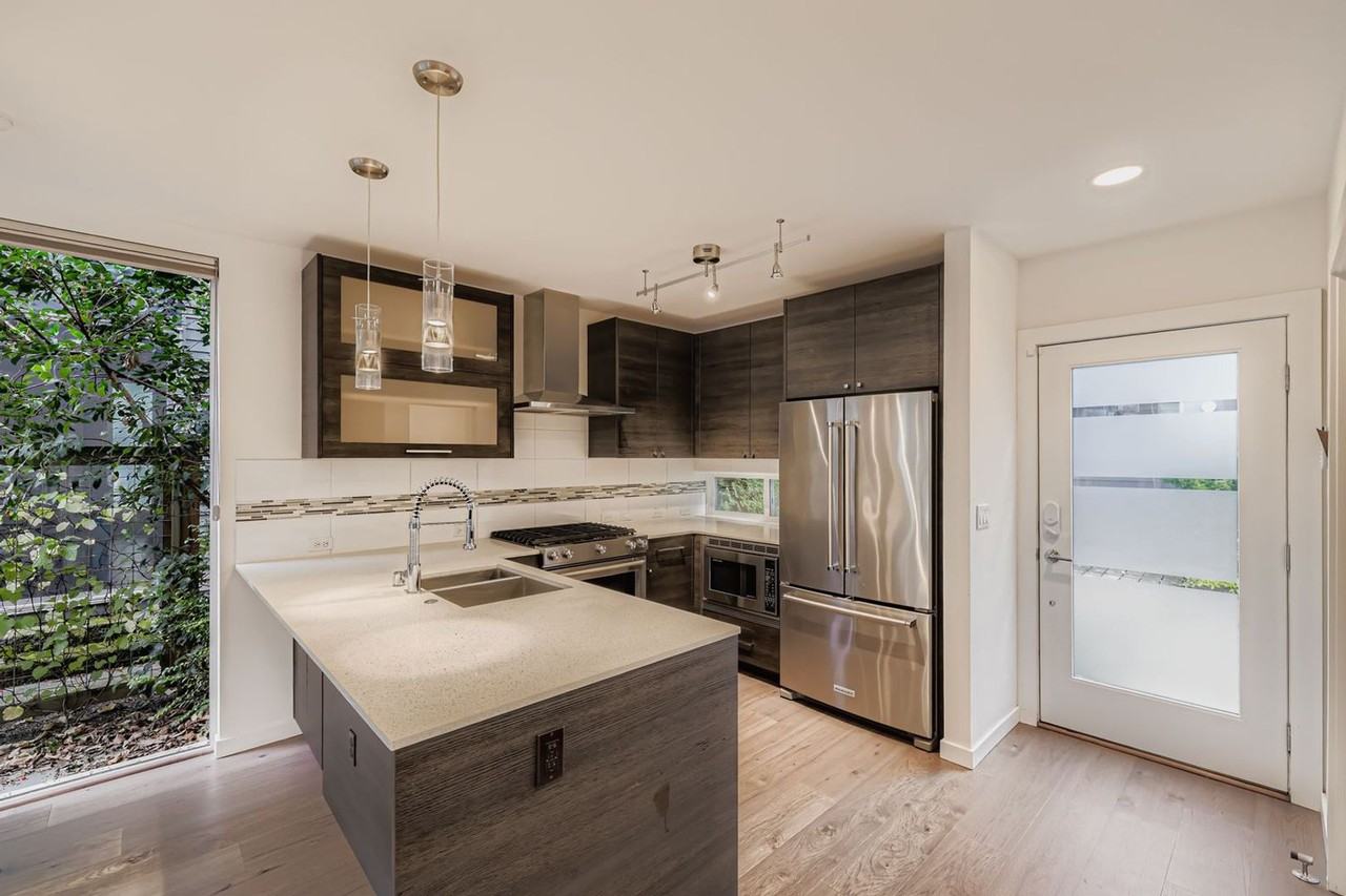 917 29th Avenue South - Photo 3 of 27