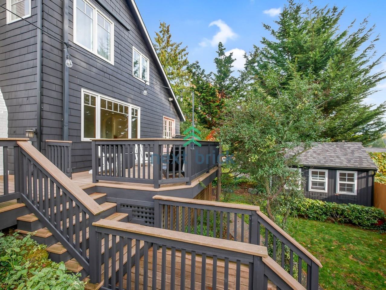 7532 21st Avenue Northeast - Photo 2 of 17