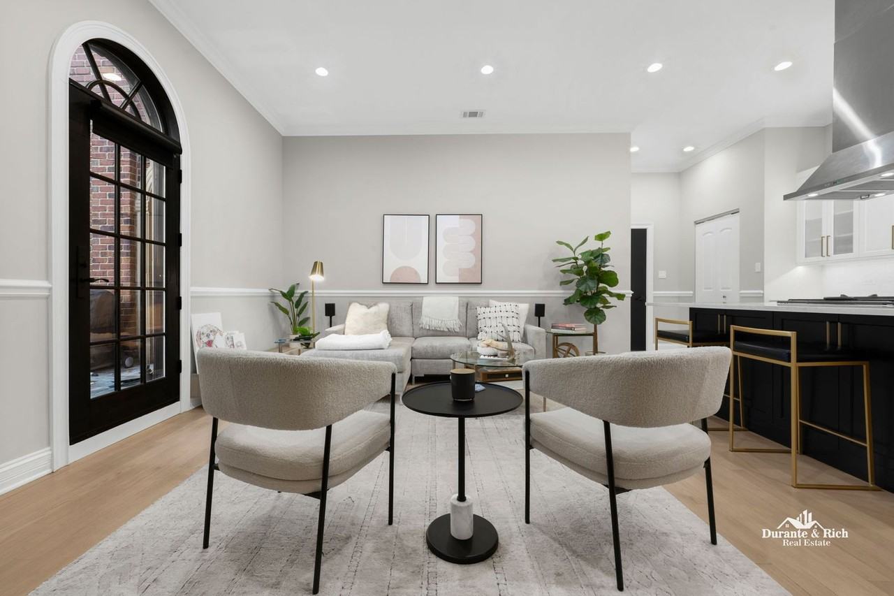 1526 West Monroe Street #PH3 - Photo 3 of 20