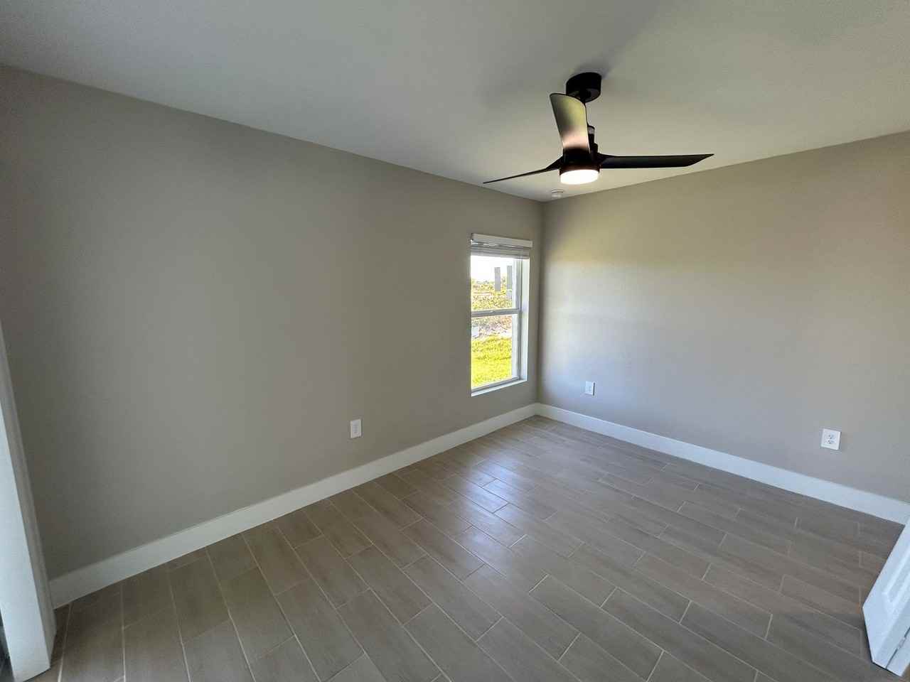 3919 Ne 12th Ave - Photo 4 of 22