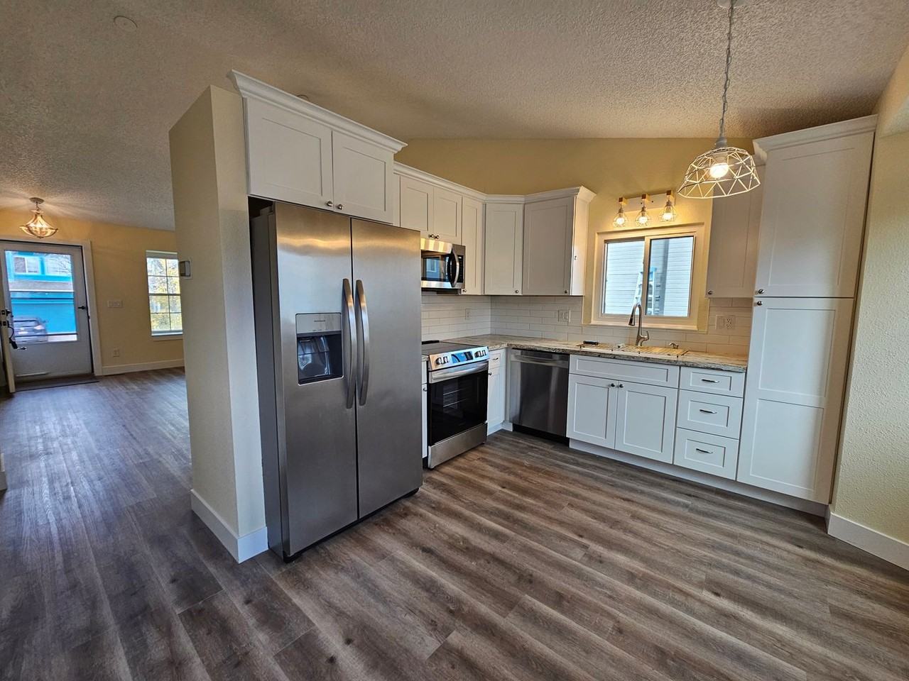 5875 Granby Hill Dr - Photo 6 of 21