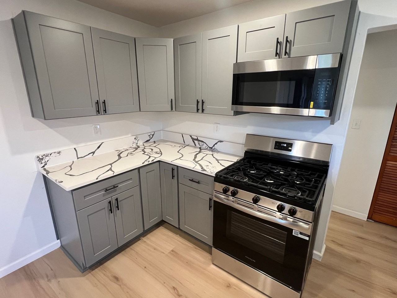 6036 Sawyer Street - Photo 3 of 13