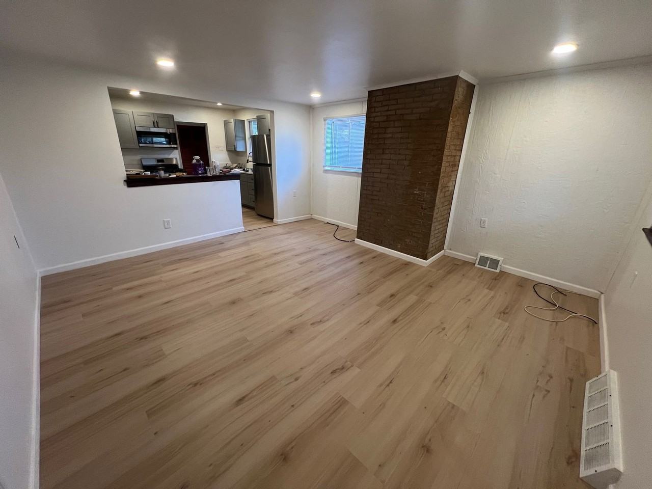 6036 Sawyer Street - Photo 5 of 13