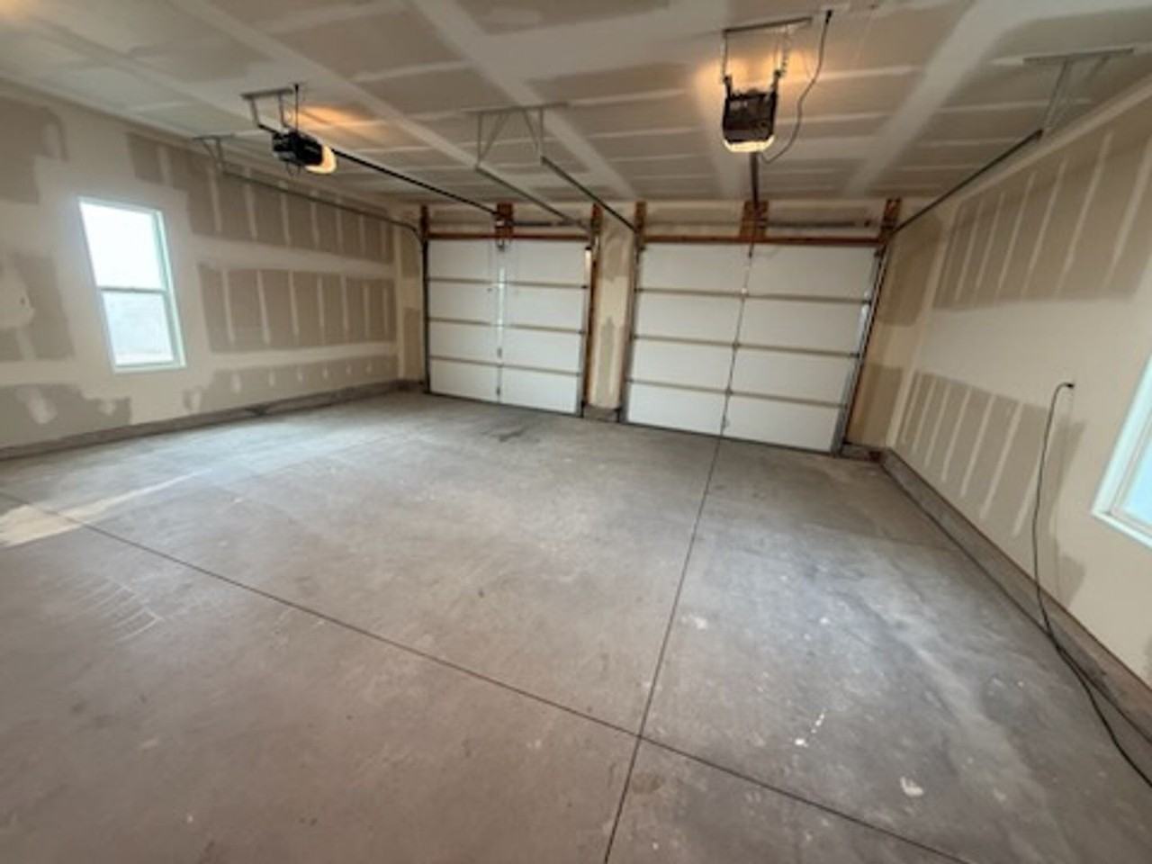 7945 W 1800 S - Photo 2 of 20