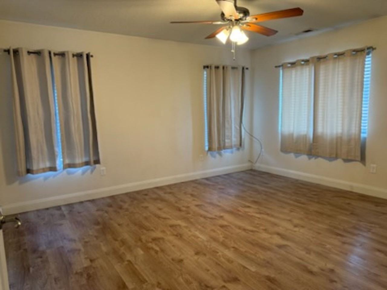 7945 W 1800 S - Photo 7 of 20