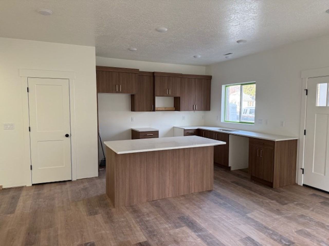 267 N Harrisville Rd - Photo 3 of 11