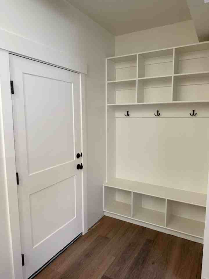 267 N Harrisville Rd - Photo 4 of 11