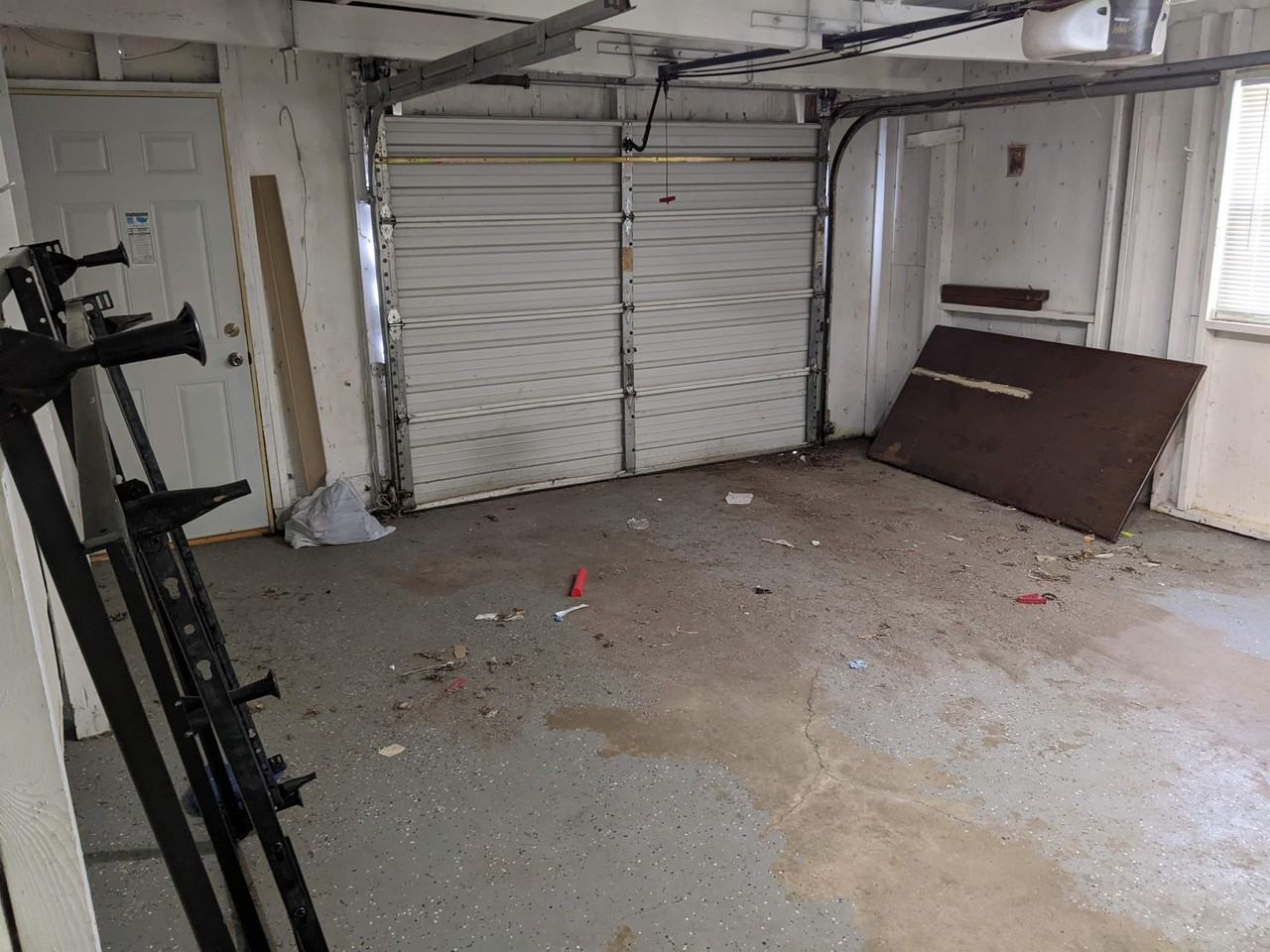 1301 Sunset Dr - Photo 2 of 17