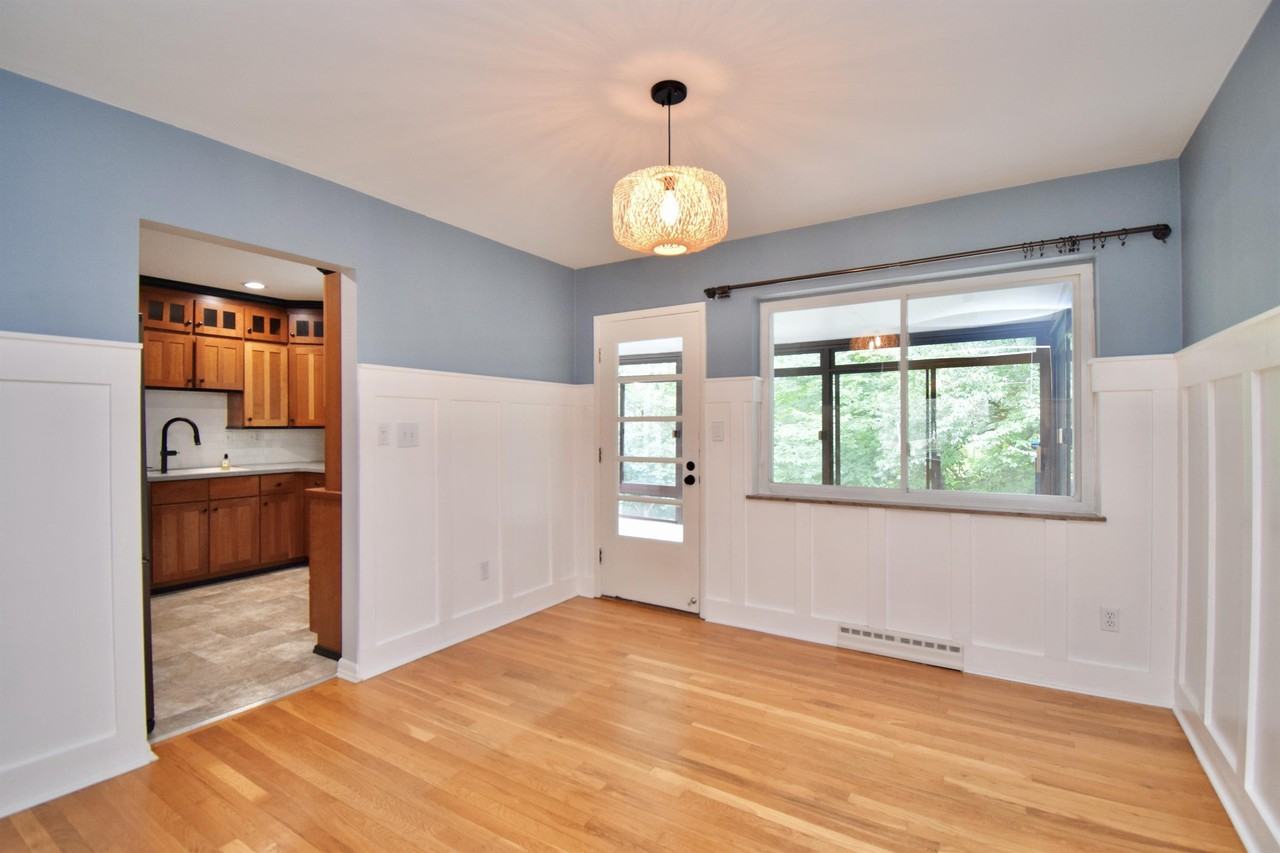 7236 Longfield Drive - Photo 3 of 38