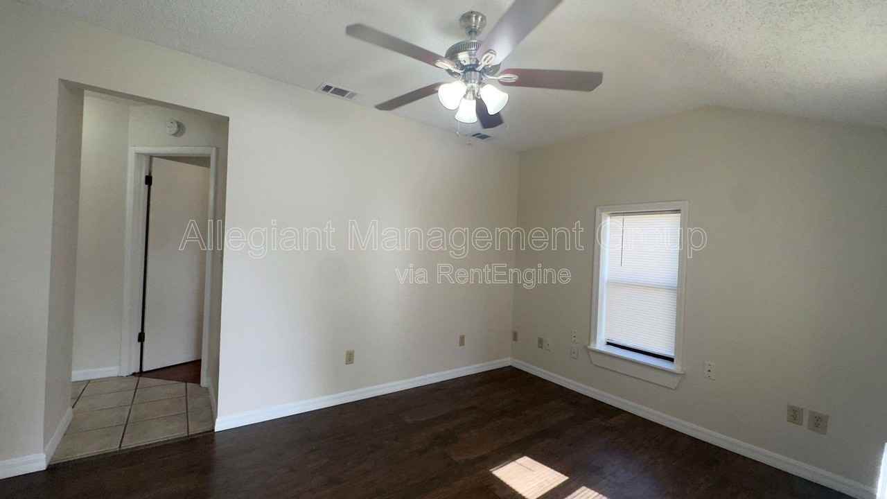 616 Massachusetts Ave #A - Photo 2 of 16