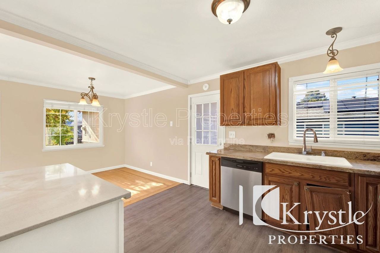 342 Los Altos Drive - Photo 5 of 22