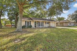 featured image of 3828 Avenue N