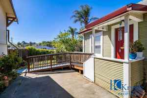 featured image of 547 Porter St #1-2