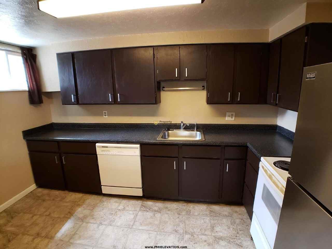 4288 Hooker St #2 - Photo 5 of 28