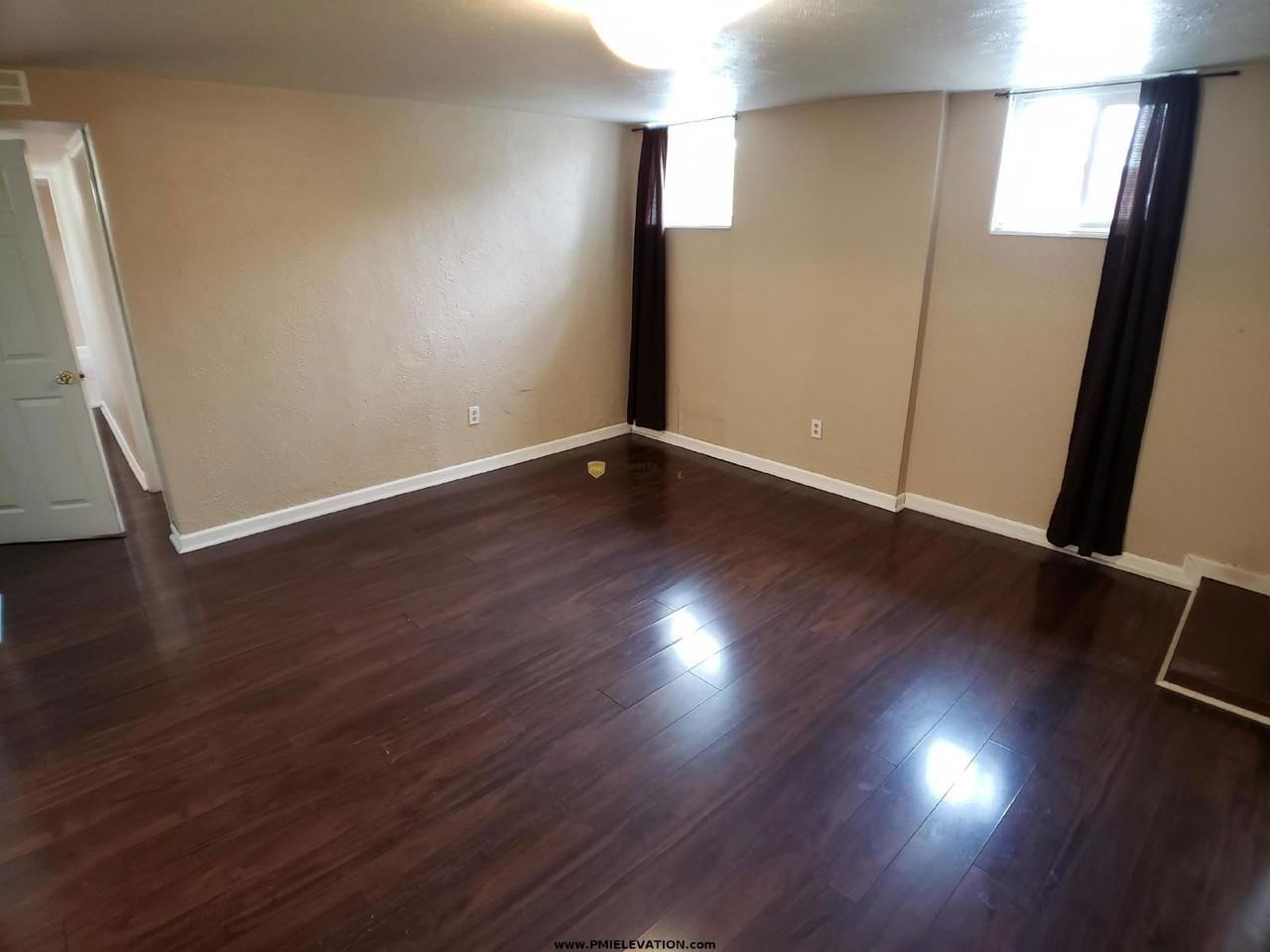 4288 Hooker St #2 - Photo 7 of 28