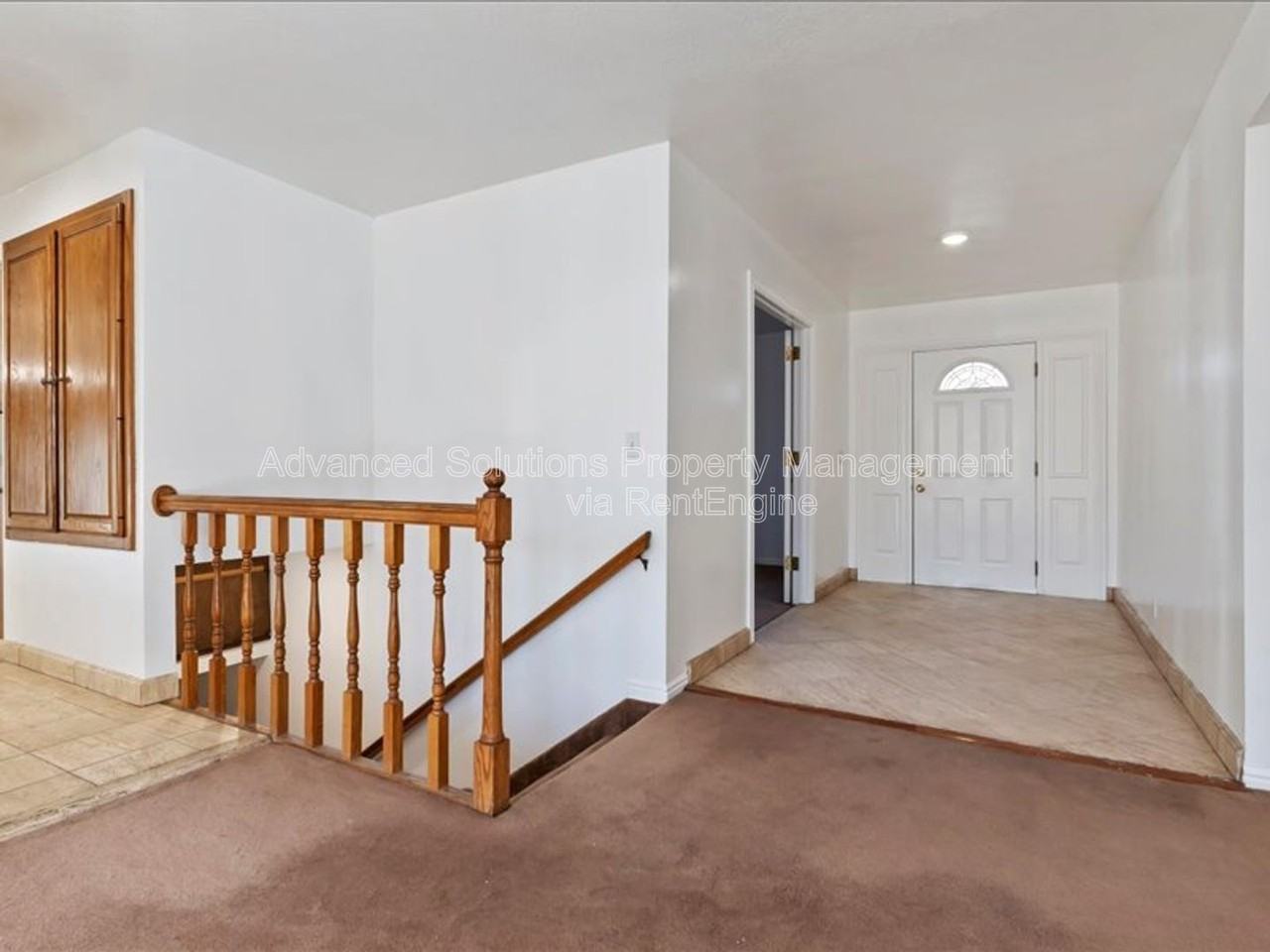 6837 S Creekcove Way - Photo 3 of 30