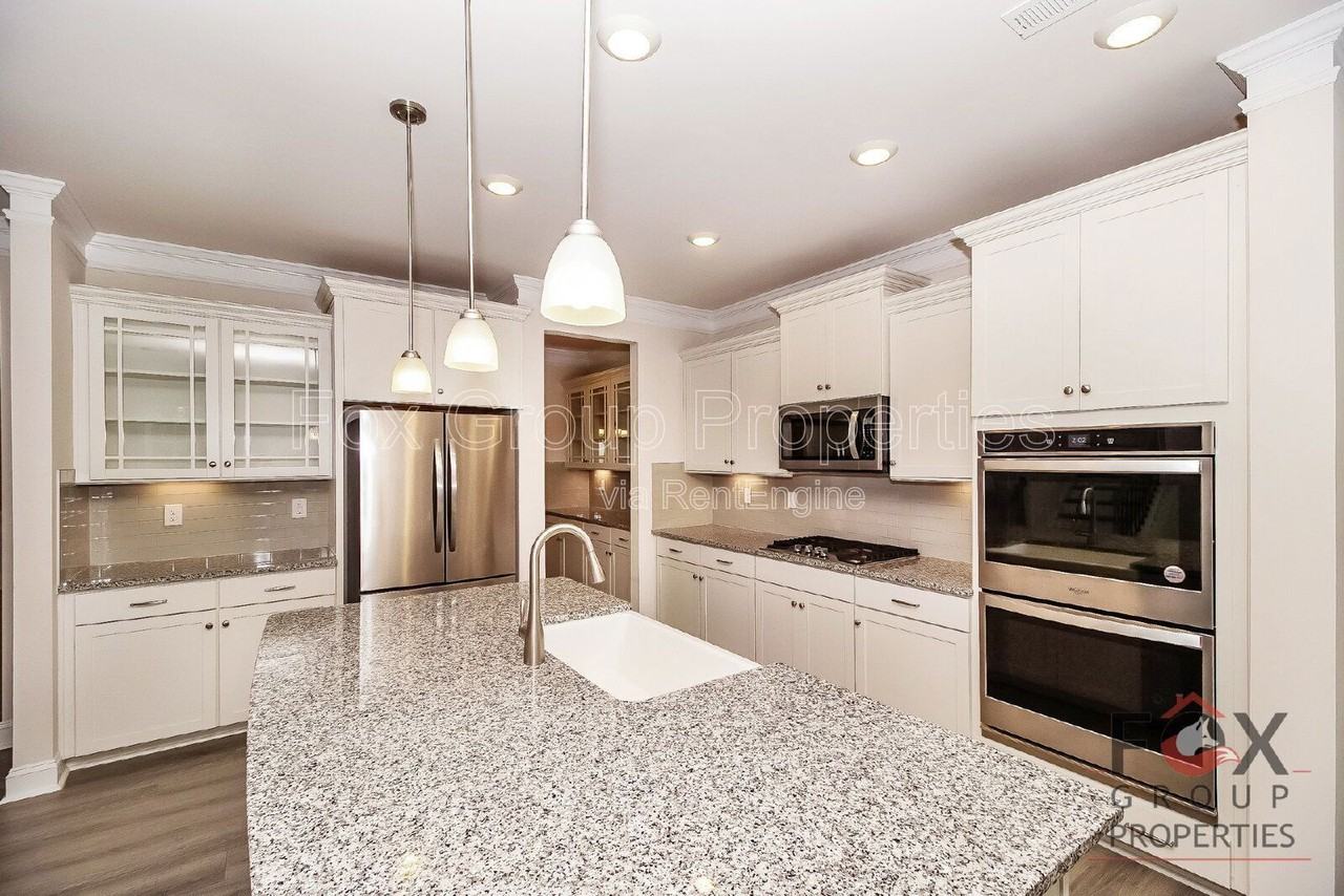 120 Hornbeam Ln - Photo 6 of 25