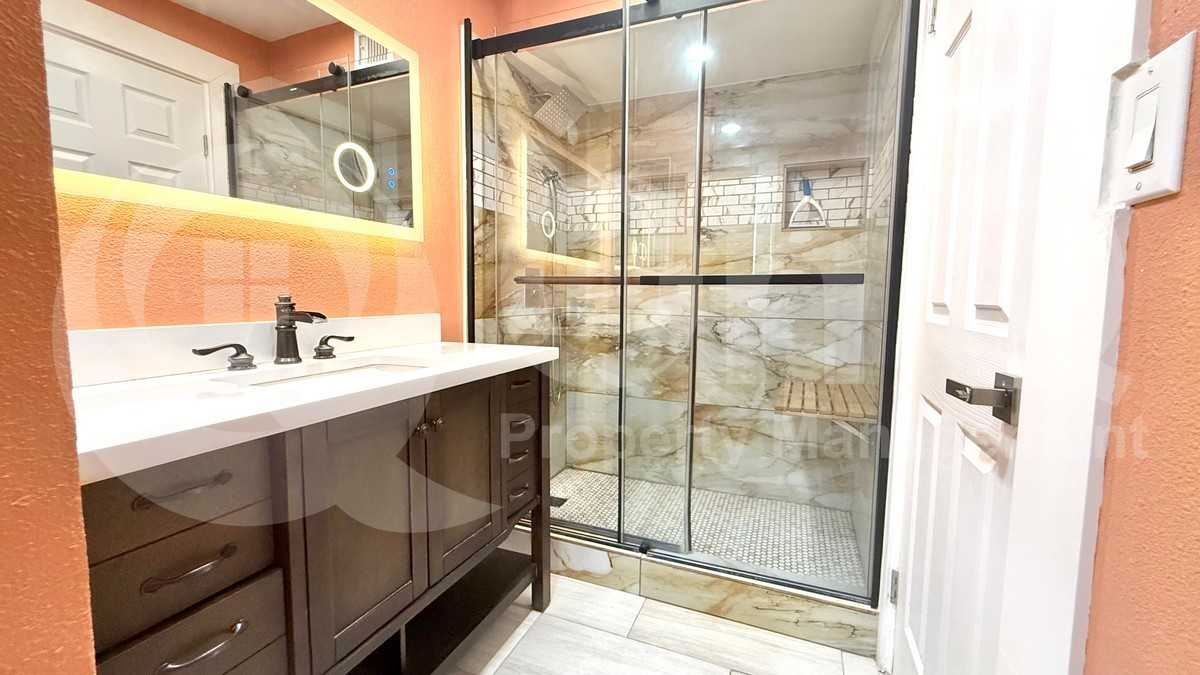 1419 E Hatcher Rd #1 - Photo 3 of 19