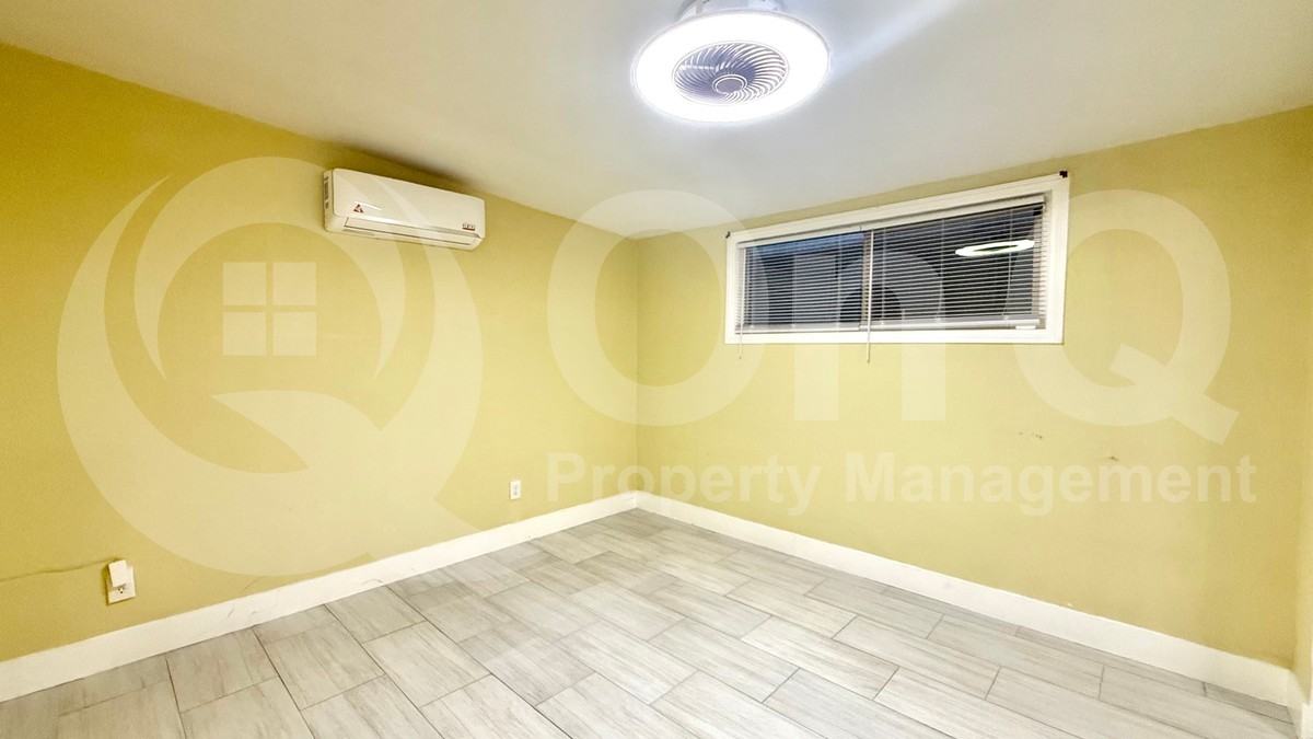 1419 E Hatcher Rd #1 - Photo 6 of 19