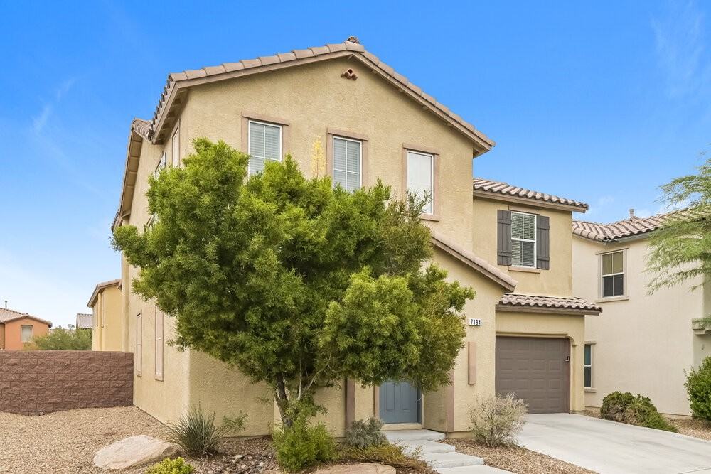 7194 Temecula Valley Ave - Photo 4 of 17