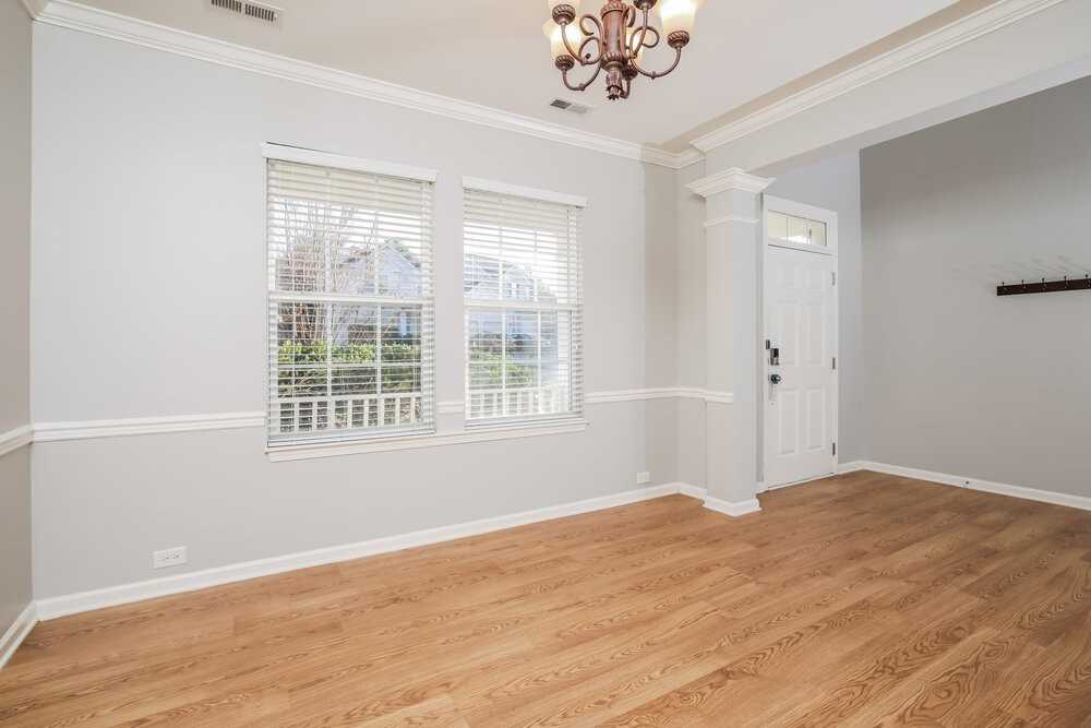 650 Ashbrittle Dr - Photo 6 of 17