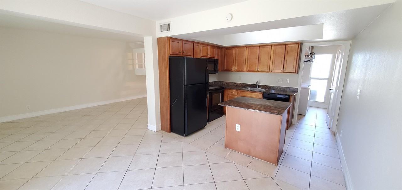 519 Sw 1st Ct #1 - Photo 3 of 22