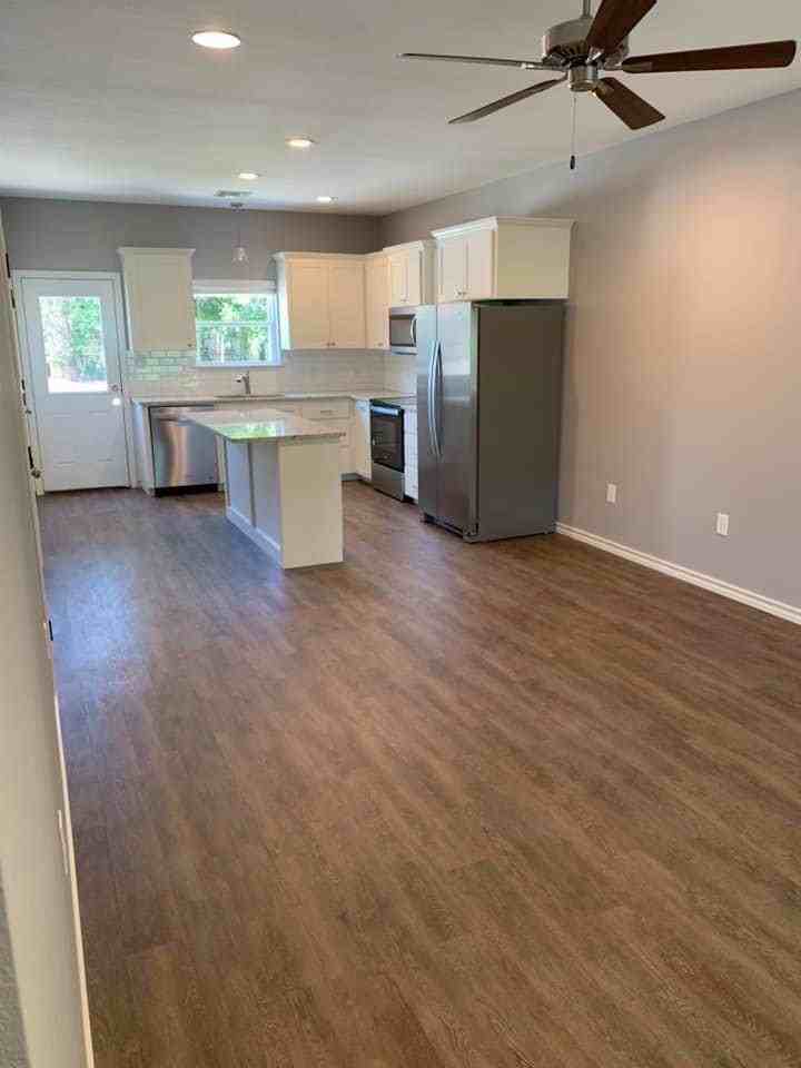 1320 N Kings Hwy #H - Photo 7 of 20