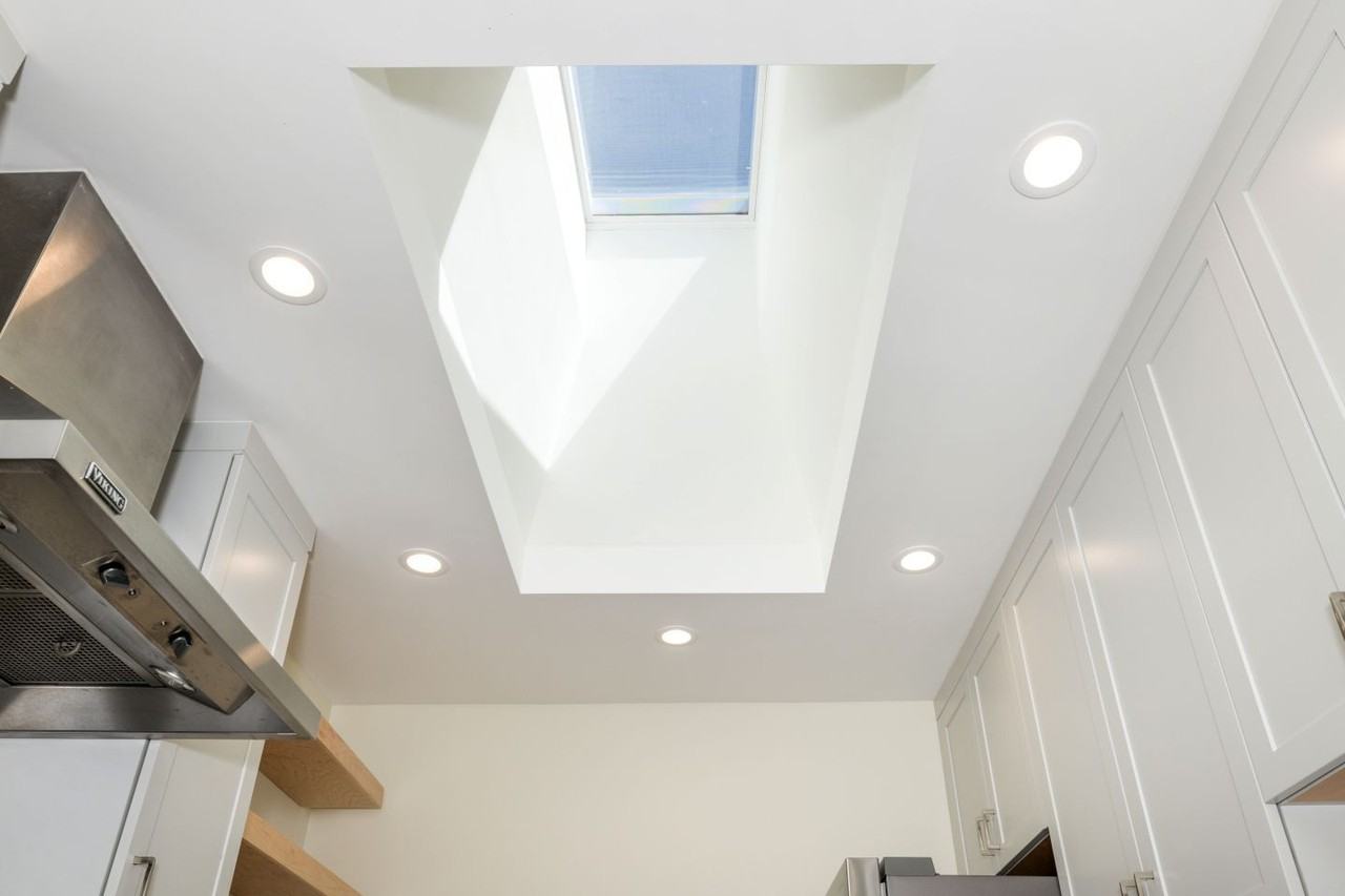 1009 S Norfolk St - Photo 3 of 24