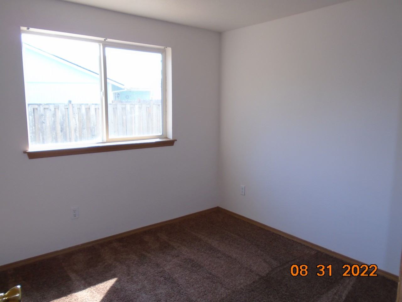 376 Shamrock St #376 - Photo 3 of 17