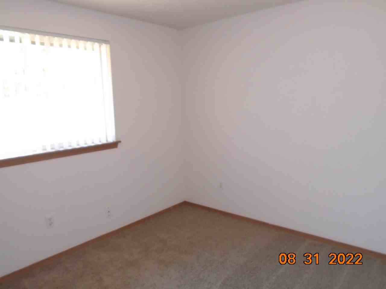 376 Shamrock St #376 - Photo 4 of 17