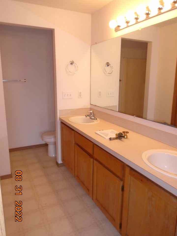 376 Shamrock St #376 - Photo 2 of 17