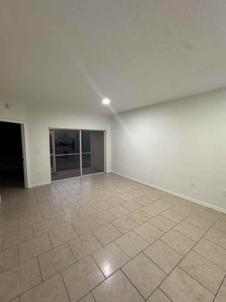 9536 Newdale Way #102 - Photo 7 of 20