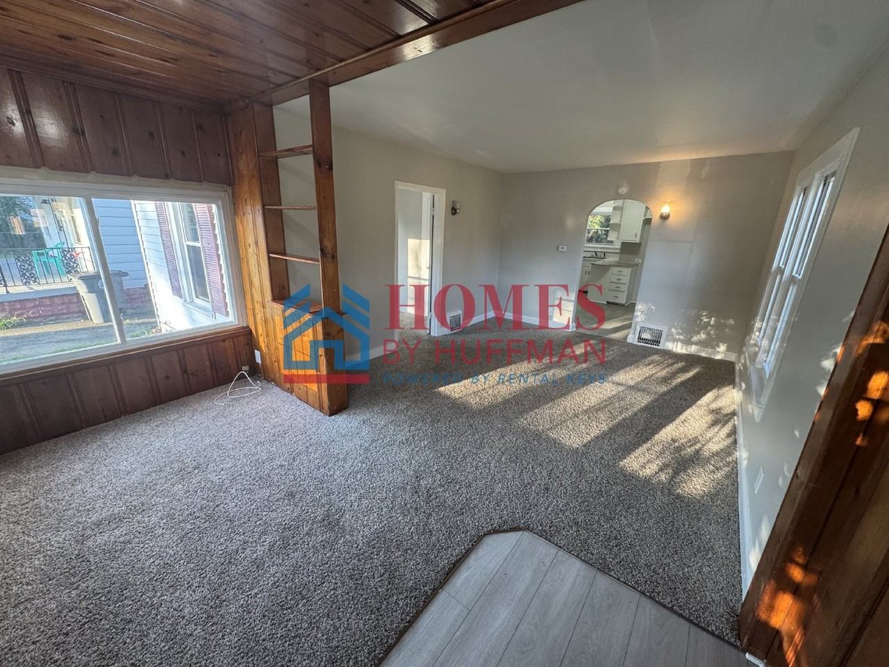 2525 S Rotherwood Ave - Photo 2 of 11