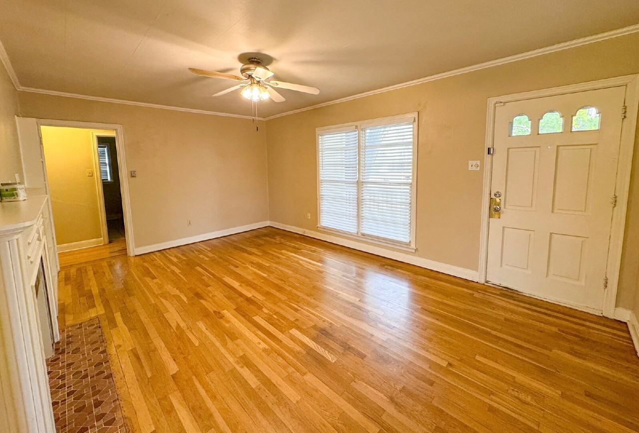 2909 Canton Ave - Photo 3 of 18