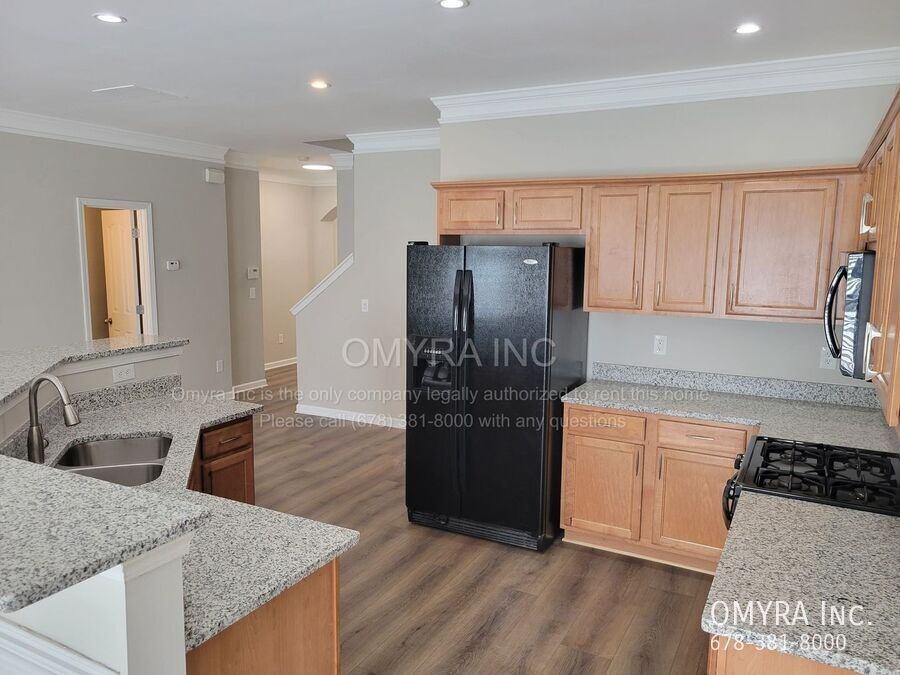 3474 Oakleaf Pass - Photo 3 of 19