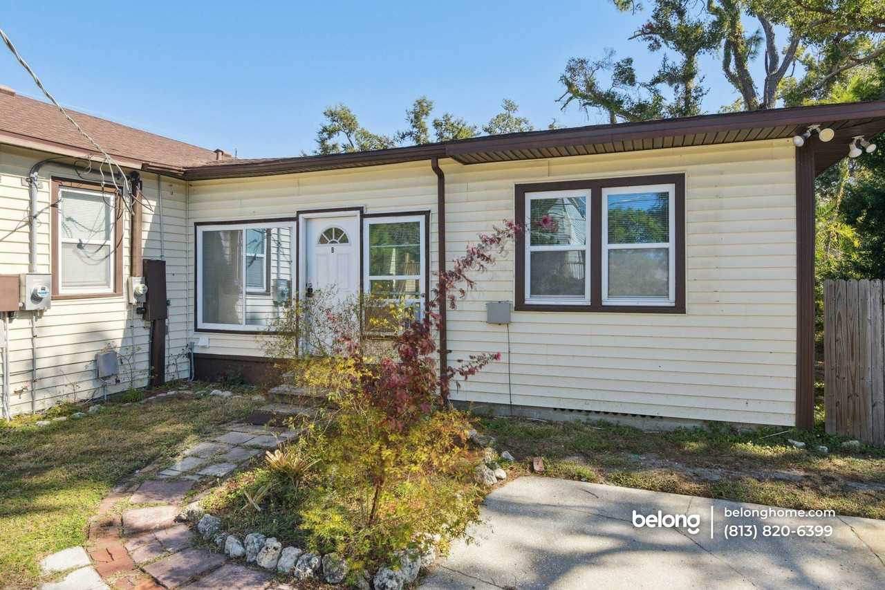 1919 12th Ave W #B - Photo 4 of 18