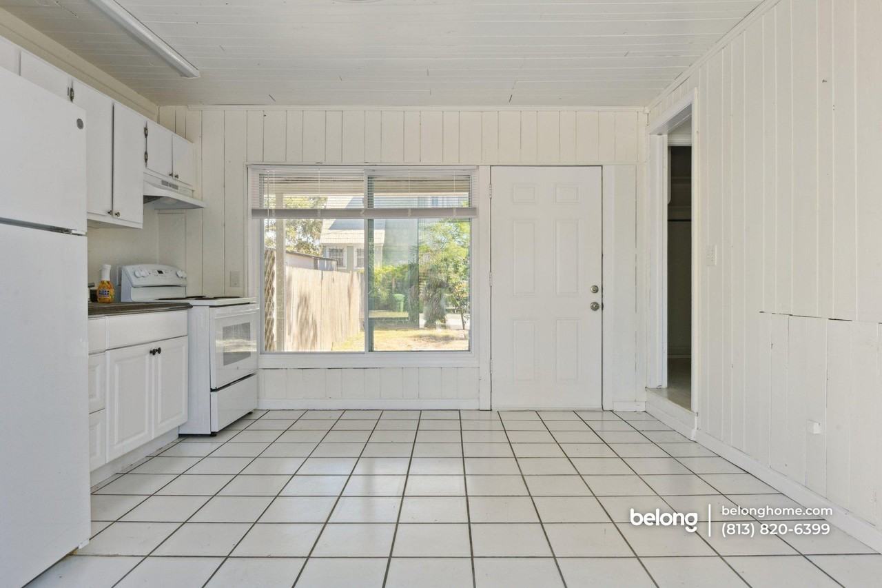 1919 12th Ave W #B - Photo 7 of 18