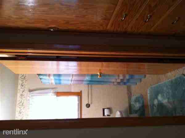 1326 N Wheeler St - Photo 3 of 11