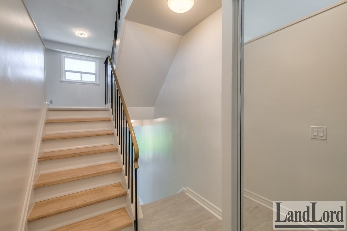 2830 Midland Avenue #TH1 - Photo 6 of 45