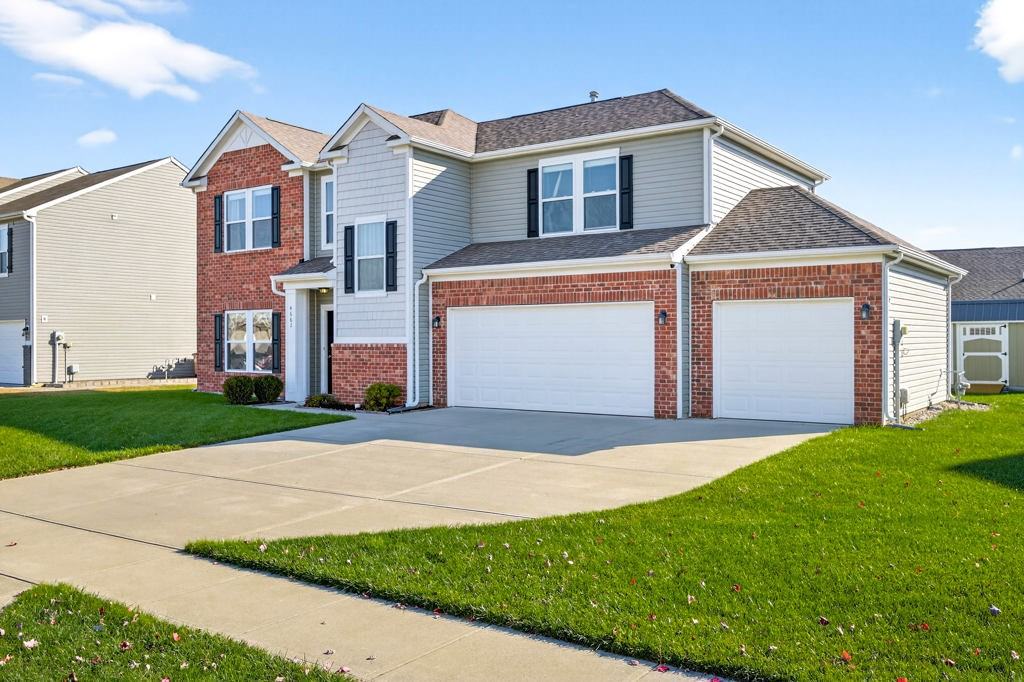 4663 Bayview Dr - Photo 4 of 22