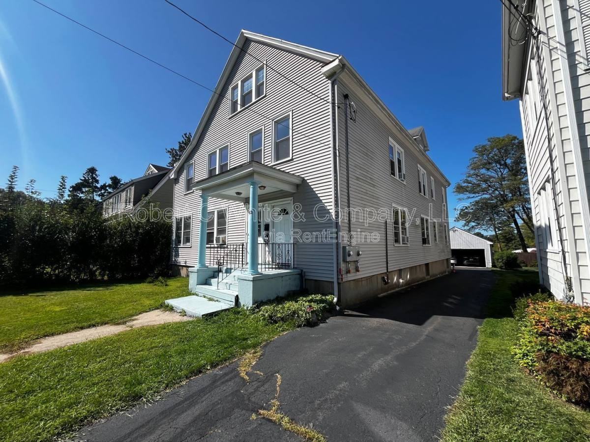 35 Outlook Ave #1 - Photo 2 of 10